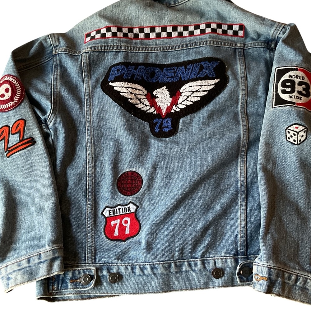 FOREVER 21 Denim Jacket Phoenix Race Trucker Coat  Patches Sz S streetwear
